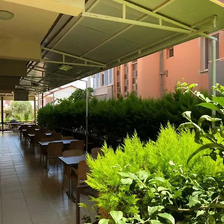 Adalinda İzmir