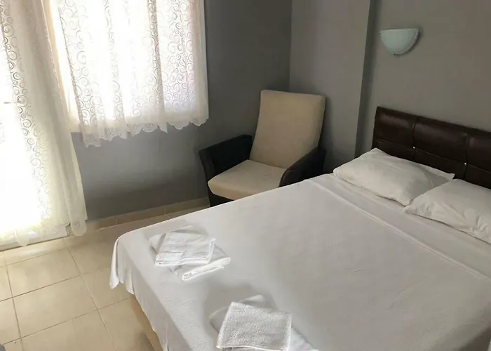 Otel Adalinda İzmir